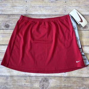 Nike Womens Size M Vintage Sport Mini-Skirt Red  New with tags